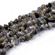 Chips stone beads ± 5x8mm Labradorite - Shiny grey